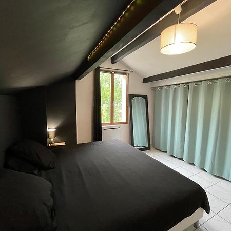 Charmante Maison Mitoyenne Melun Dış mekan fotoğraf